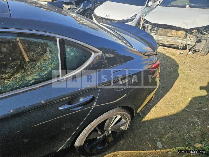Photo 2 of 10: 2021 Genesis G70 4WD — Korean insurance auction