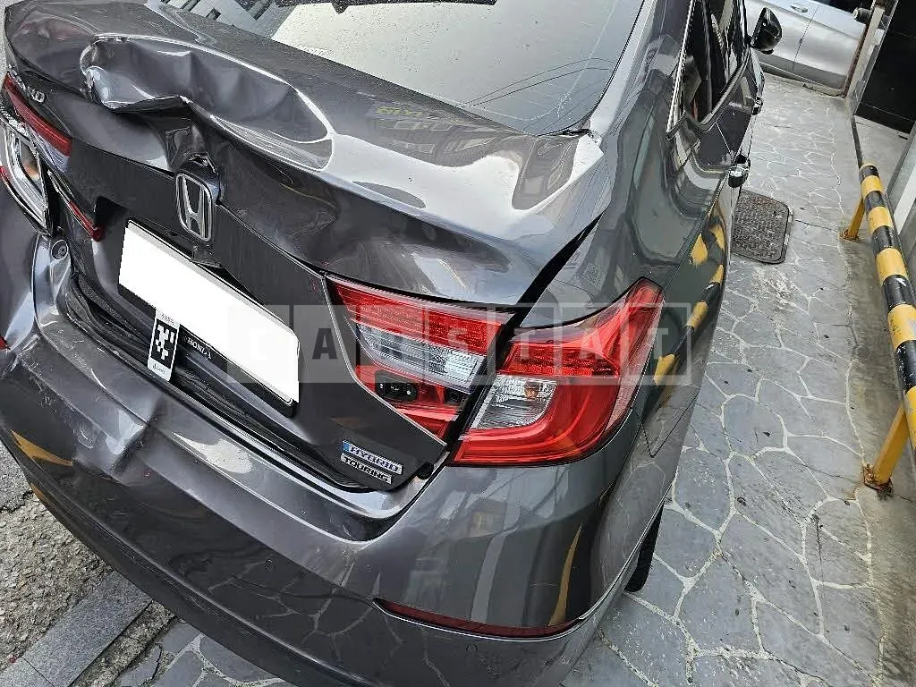 Photo 2 of 5: 2019 Honda Accord Hybrid, VIN 1HGCV3690KA511877 — Korean insurance auction