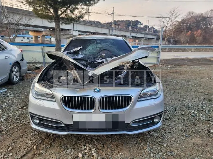 Photo 2 of 16: 2015 BMW 528i xDrive — Korean insurance auction