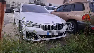 Photo 1 of 28: 2021 BMW 520i — Korean insurance auction