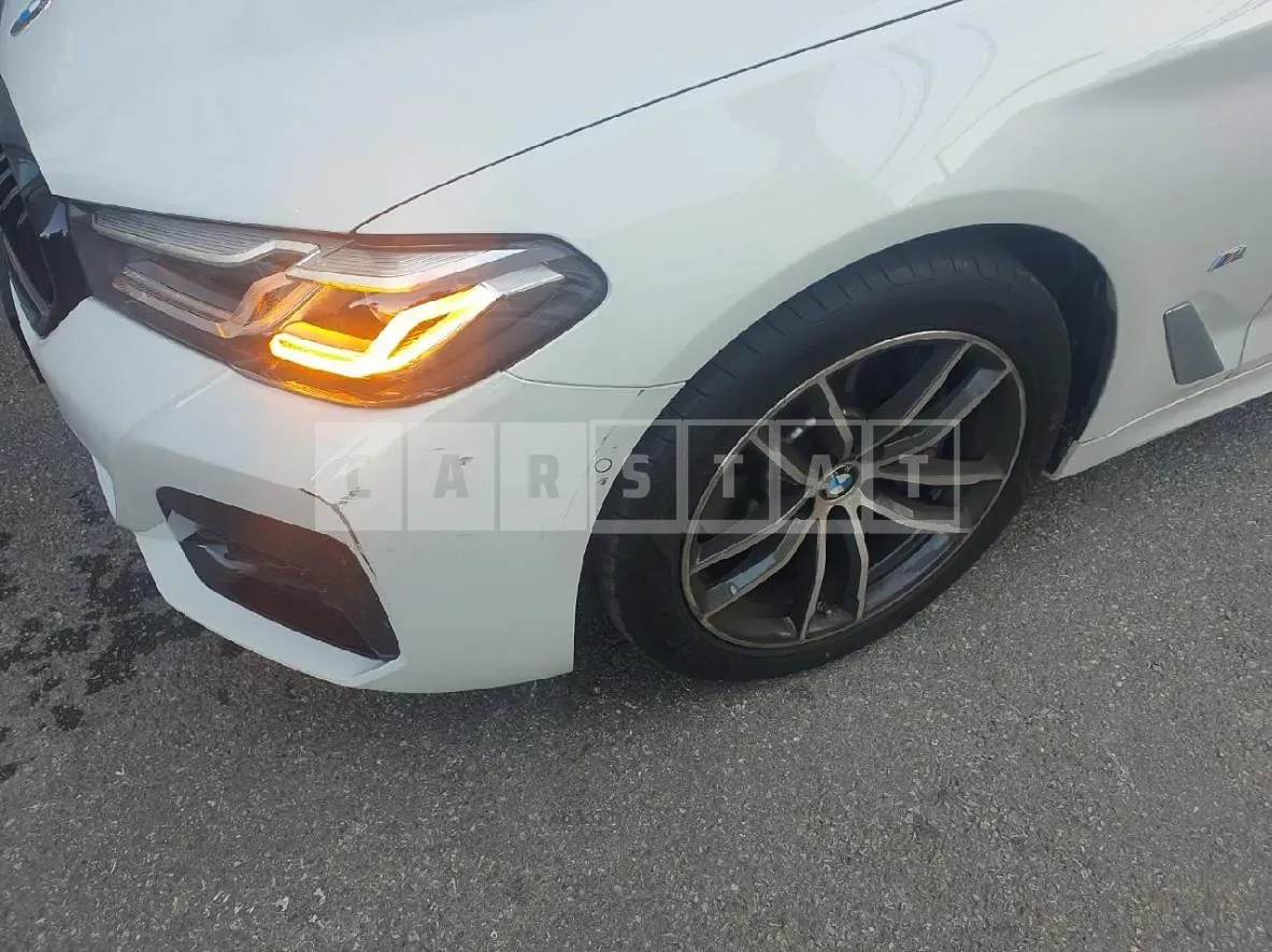 Photo 2 of 3: 2022 BMW (parts) 520i Light — Korean insurance auction