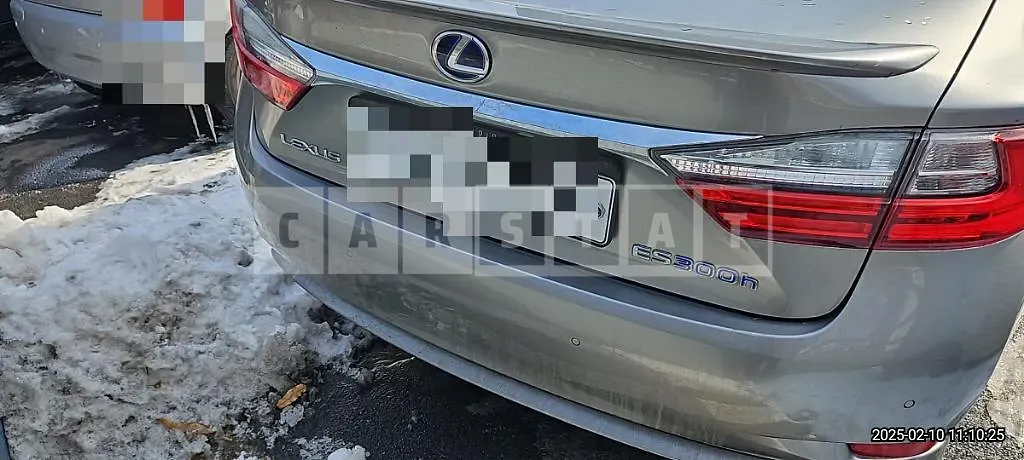 Photo 2 of 17: 2015 Lexus ES300h — Korean insurance auction