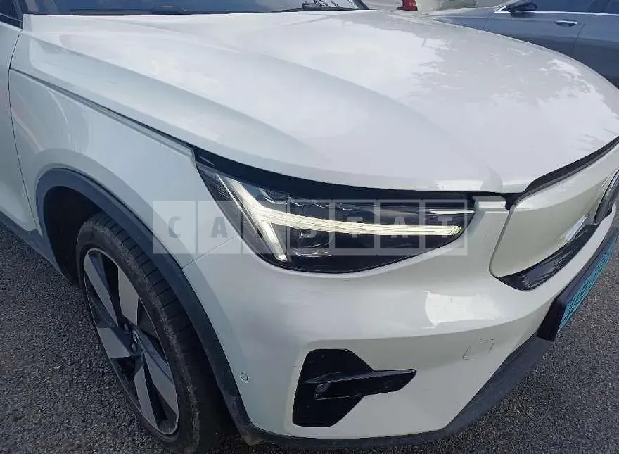 Photo 2 of 2: 2022 Volvo (parts) C40 Headlamp — Korean insurance auction