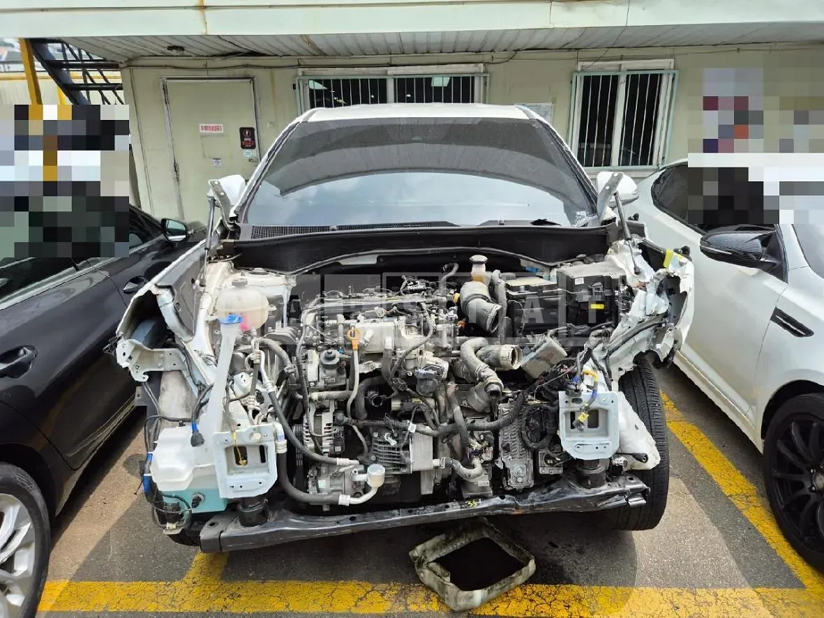 Photo 2 of 28: 2021 Hyundai Santa Fe TM, VIN KMHS281HGMU415267 — Korean insurance auction