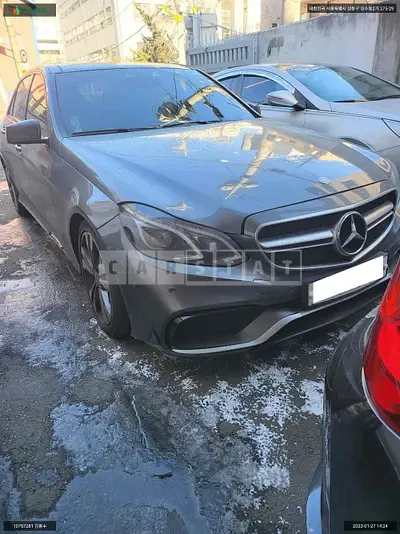 Photo 1 of 23: 2015 Mercedes-Benz E300 4Matic, VIN WDDHF8BB3GB262887 — Korean insurance auction