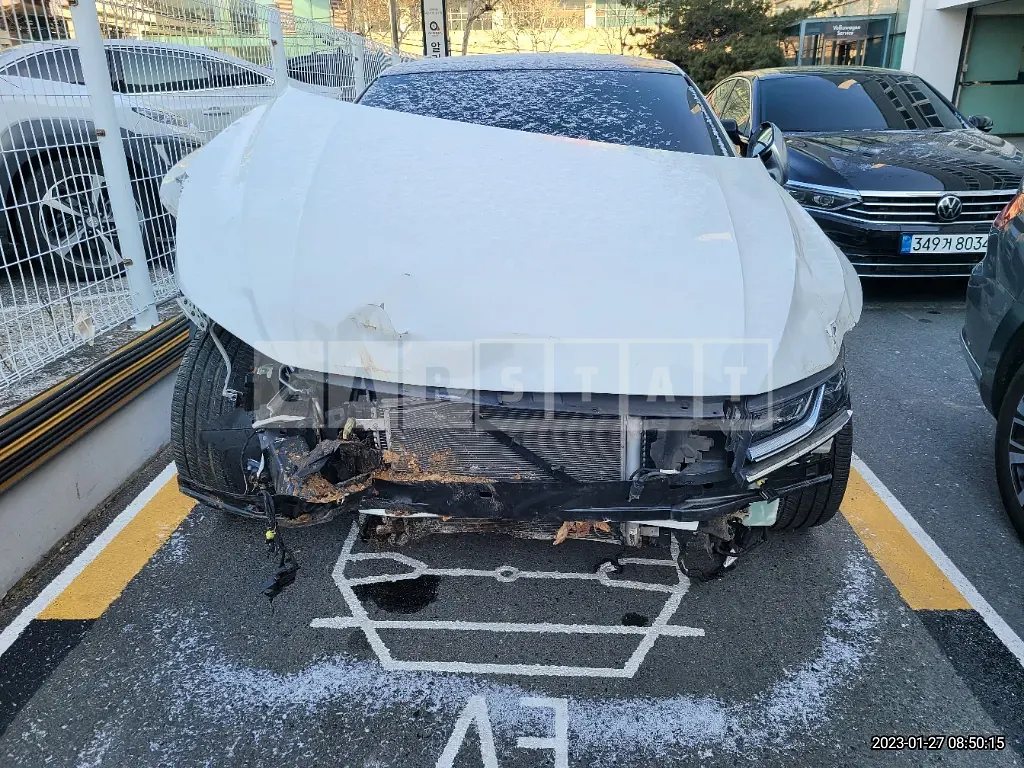Photo 2 of 14: 2018 Volkswagen Arteon 2.0TDI, VIN WVWZZZ3HZJE512870 — Korean insurance auction