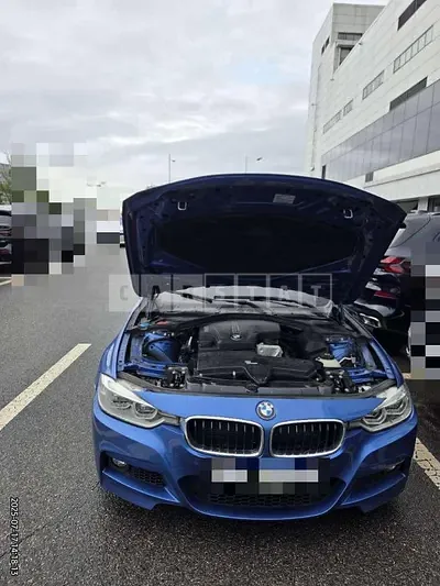 Photo 1 of 9: 2018 BMW 320i — Korean insurance auction