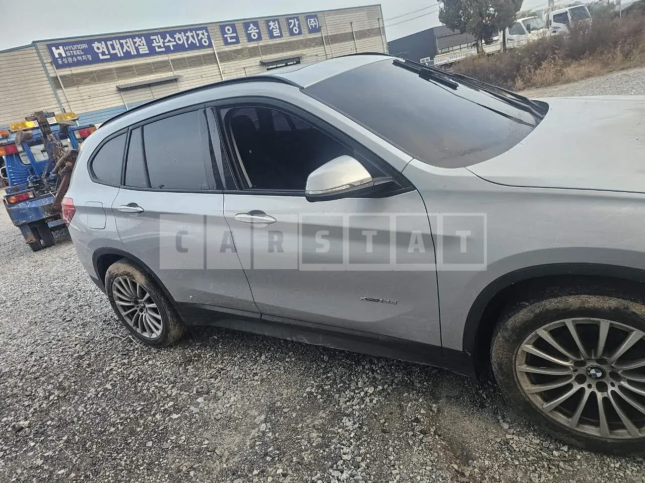 Photo 2 of 9: 2016 BMW X1 xDrive18d, VIN WBAHT9108G5F16763 — Korean insurance auction