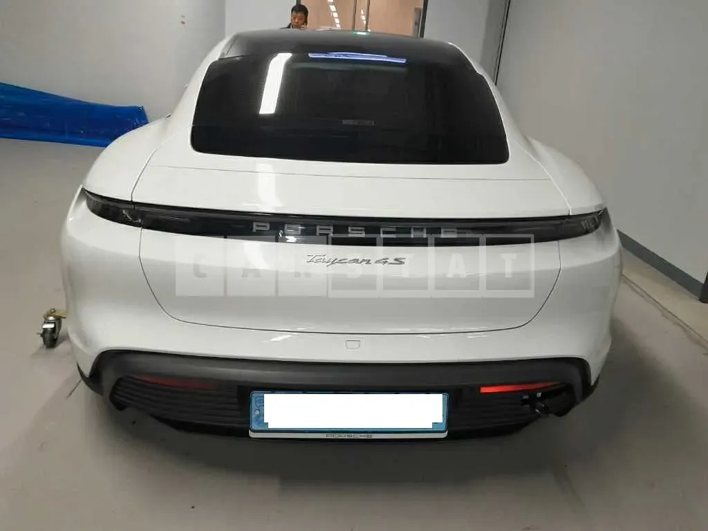 Photo 2 of 38: 2021 Saturn Porsche Tycan 4S — Korean insurance auction