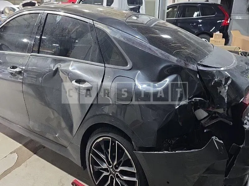 Photo 2 of 25: 2020 Kia K5, VIN KNAG3412BLA043297 — Korean insurance auction