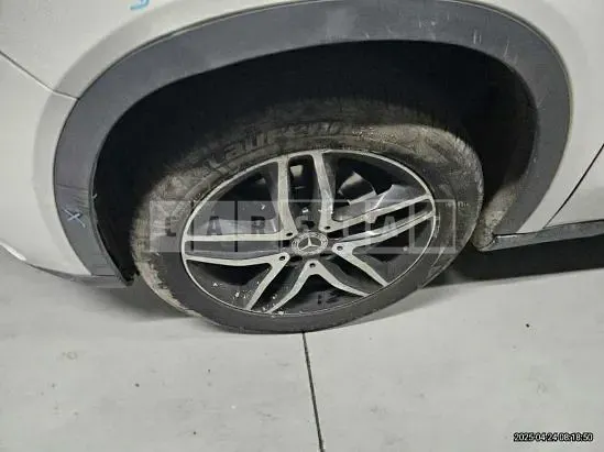 Photo 2 of 13: 2019 Mercedes-Benz GLA220 — Korean insurance auction
