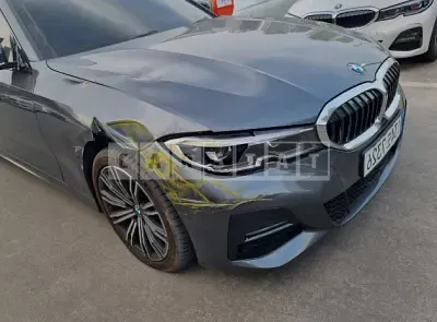 Photo 1 of 9: 2021 BMW 320i, VIN WBA5X5104MFL55573 — Korean insurance auction