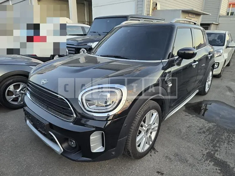 Photo 2 of 33: 2021 MINI Cooper Countryman, VIN WMW31BR08N3N65348 — Korean insurance auction