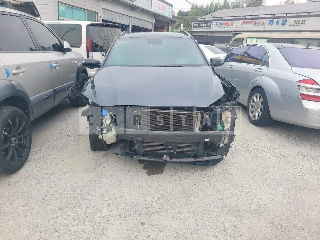 Photo 2 of 26: 2018 Hyundai Kona, VIN KMHK7815HJU118734 — Korean insurance auction
