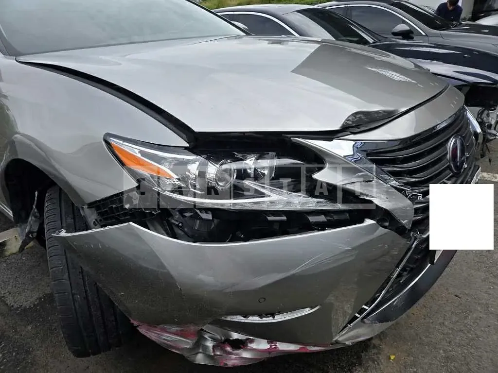 Photo 2 of 24: 2017 Lexus ES300h, VIN JTHBW1GG9H2133578 — Korean insurance auction