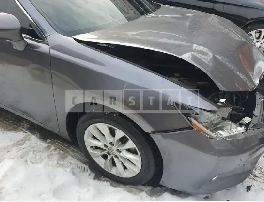Photo 2 of 9: 2015 Lexus ES300h, VIN JTHBW1GG8F2077565 — Korean insurance auction
