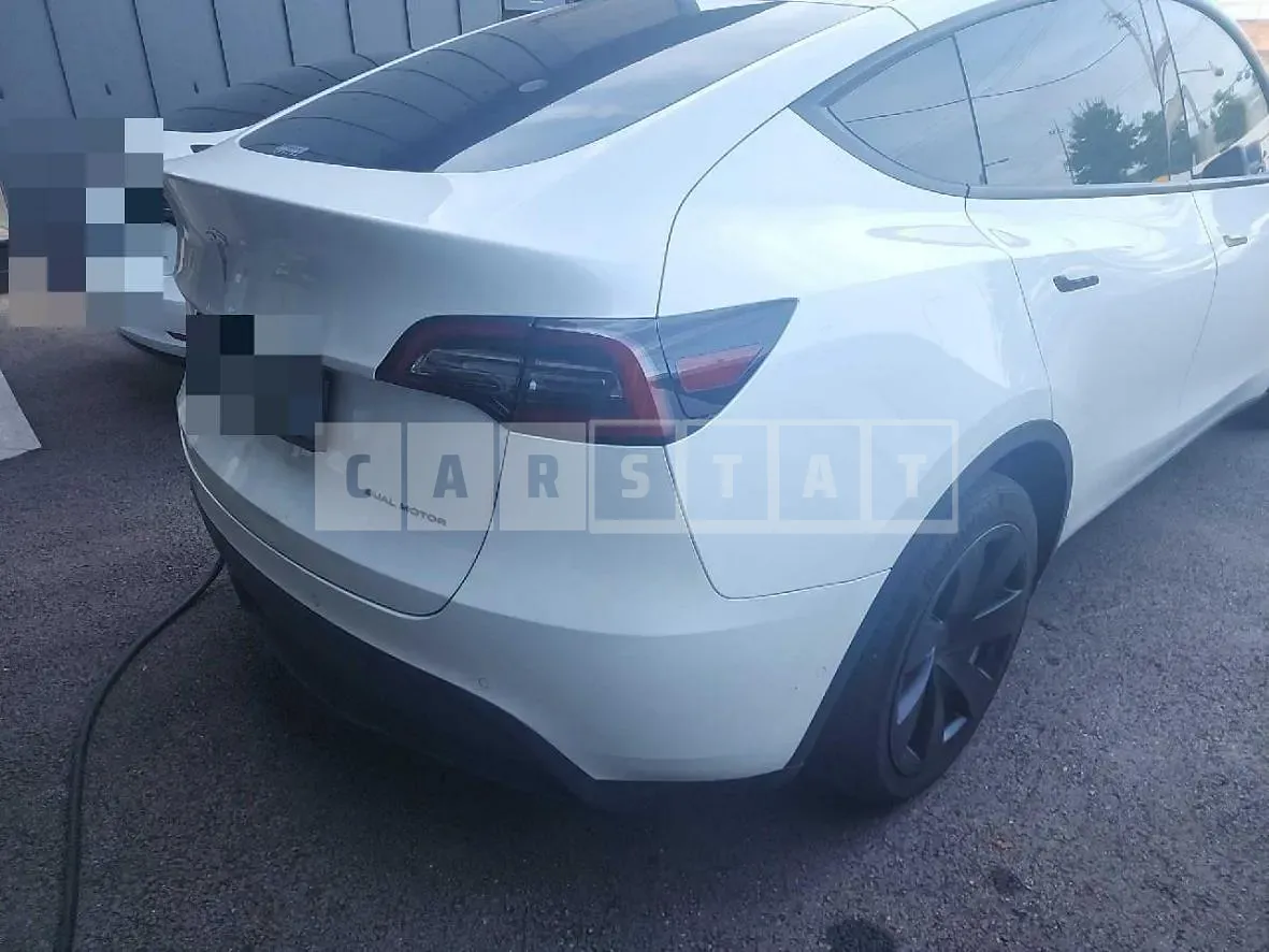Photo 2 of 14: 2021 Tesla (parts) Model Y Rear Bumper, Back Door — Korean insurance auction