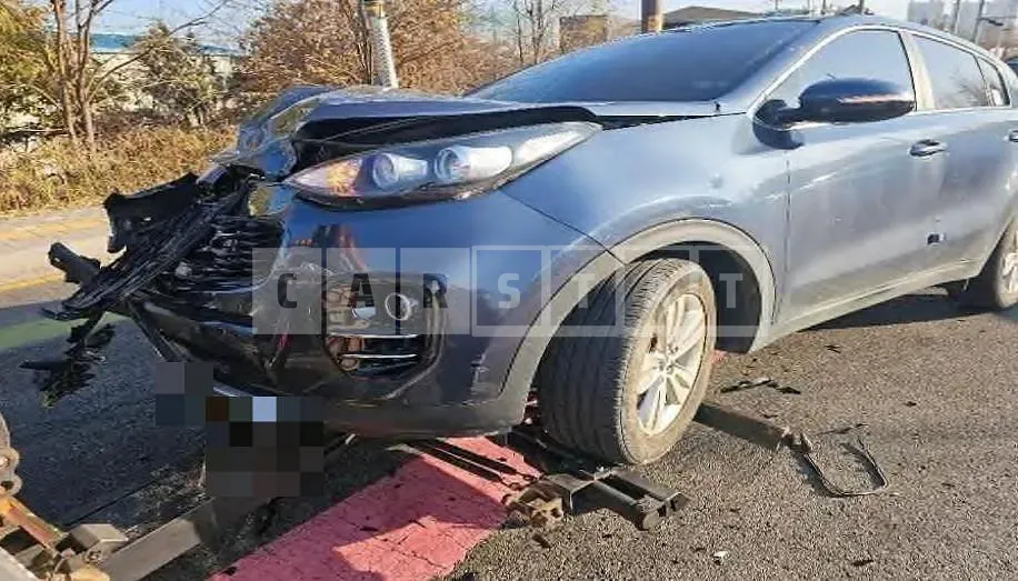 Photo 2 of 7: 2016 Kia Sportage — Korean insurance auction