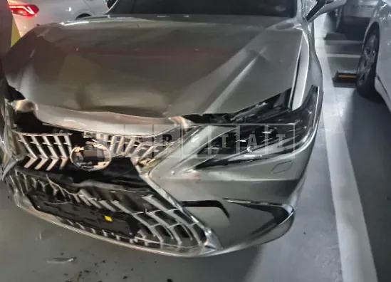 Photo 2 of 50: 2026 Lexus ES300h — Korean insurance auction