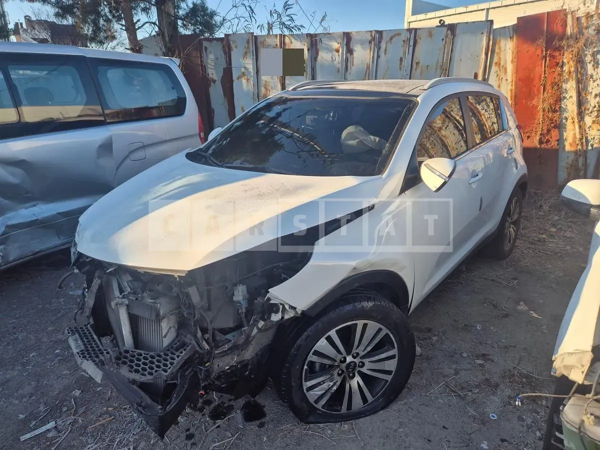 Photo 2 of 10: 2015 Kia Sportage Diesel, VIN KNAPC813BGK816472 — Korean insurance auction