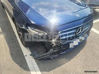 Photo 1 of 9: 2019 Mercedes-Benz E 250 — Korean insurance auction