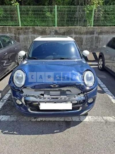 Photo 1 of 23: 2017 MINI Cooper D — Korean insurance auction