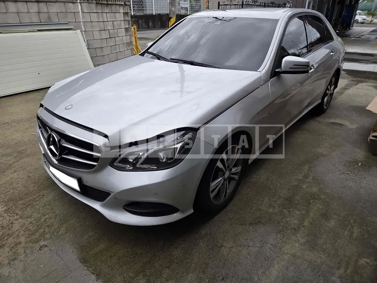 Photo 2 of 9: 2015 Mercedes-Benz E220 BlueTec, VIN WDDHF0AB0GB271825 — Korean insurance auction