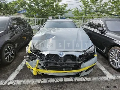 Photo 1 of 23: 2022 BMW i4 eDrive40 — Korean insurance auction