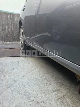 Photo 2 of 17: 2017 Lexus ES300h, VIN JTHBW1GG4H2147727 — Korean insurance auction