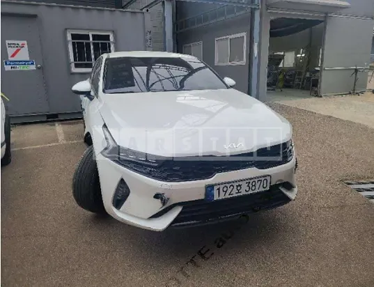 Photo 2 of 50: 2023 Kia K5 — Korean insurance auction