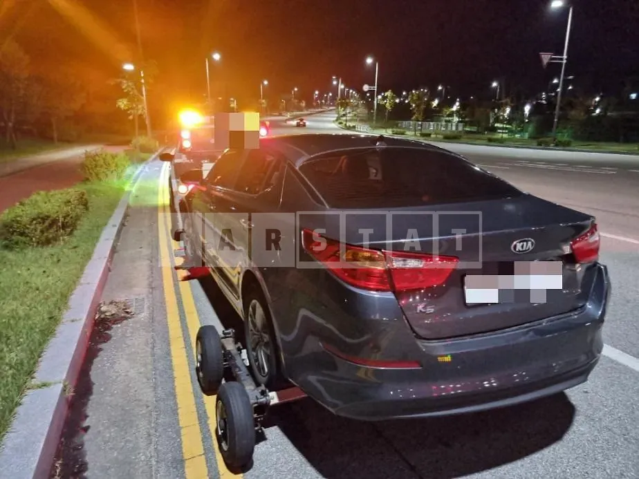 Photo 2 of 6: 2014 Kia K5 2.0(LPI) — Korean insurance auction