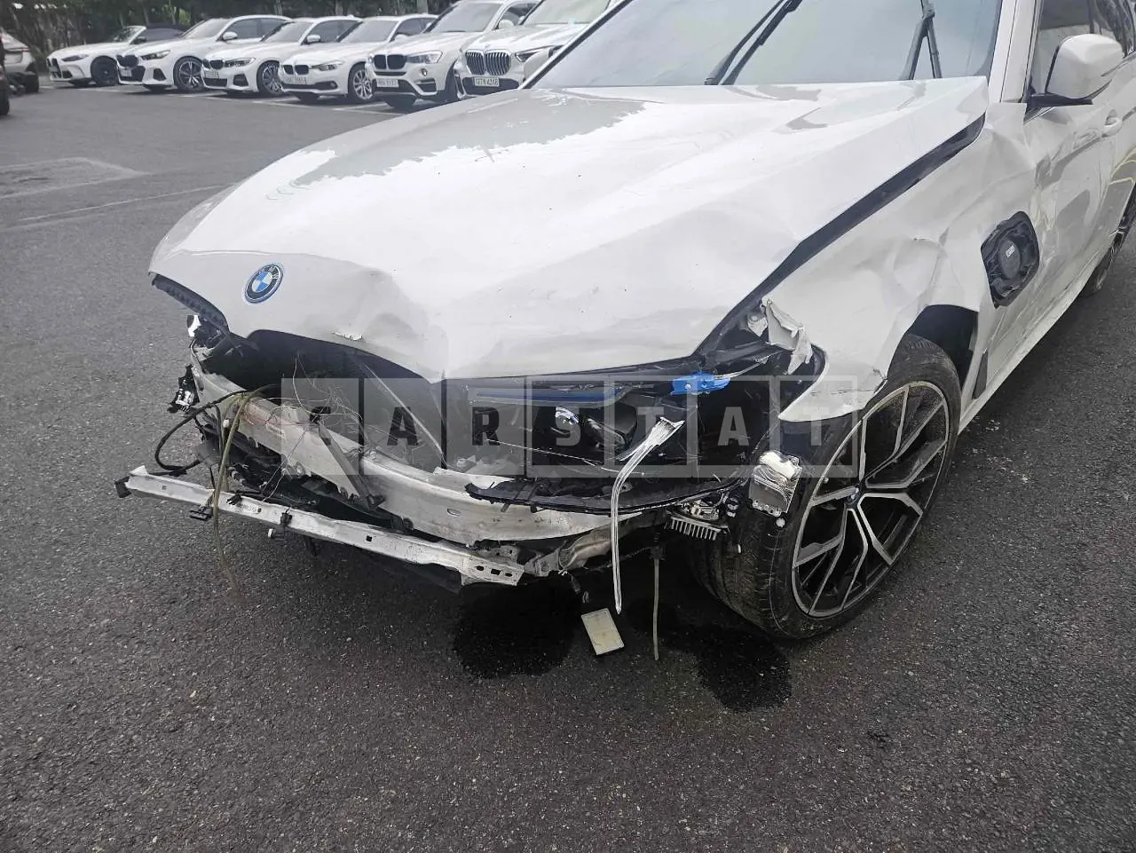 Photo 2 of 40: 2022 BMW 530e, VIN WBA51AG06NCJ29748 — Korean insurance auction