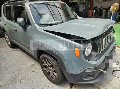 Photo 1 of 14: 2017 Jeep Zip Renegade — Korean insurance auction