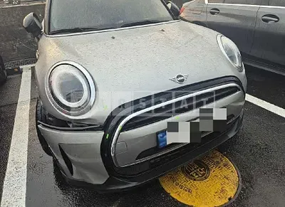 Photo 1 of 59: 2023 MINI Cooper — Korean insurance auction