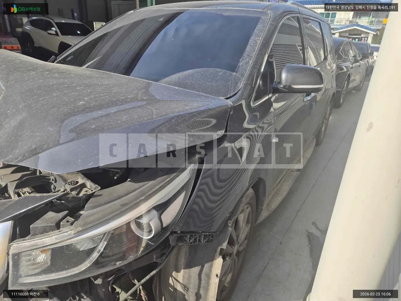 Photo 2 of 12: 2016 Kia Carnival, VIN KNAME811BGS201174 — Korean insurance auction