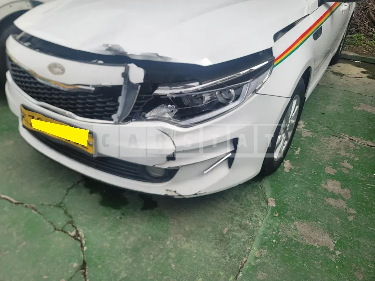 Photo 2 of 18: 2015 Kia K5, VIN KNAGU416BGA016974 — Korean insurance auction