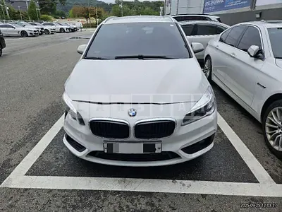 Photo 1 of 8: 2016 BMW Active Tourer — Korean insurance auction