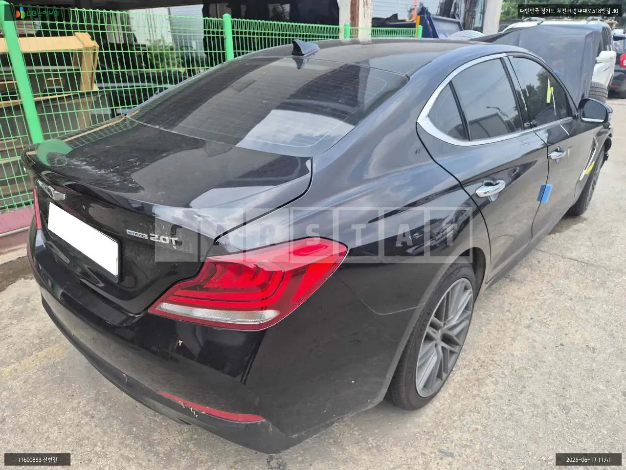 Photo 2 of 17: 2018 Genesis G70, VIN KMTG341ADJU024535 — Korean insurance auction