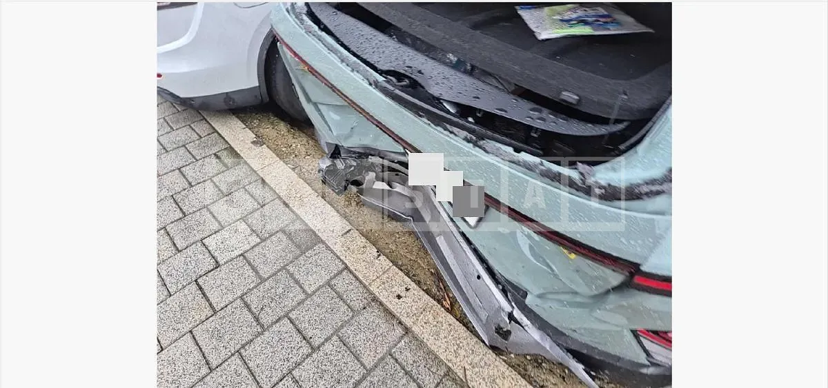 Photo 2 of 20: 2023 Hyundai Kona — Korean insurance auction