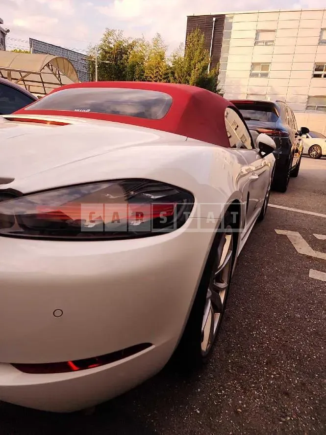 Photo 2 of 7: 2019 Porsche 718 Boxster — Korean insurance auction