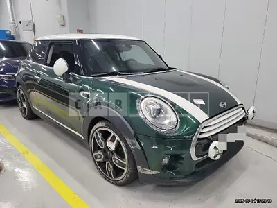 Photo 1 of 17: 2016 MINI Cooper D, VIN WMWXN3108G3B42976 — Korean insurance auction