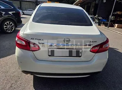 Photo 1 of 13: 2017 Nissan Altima — Korean insurance auction