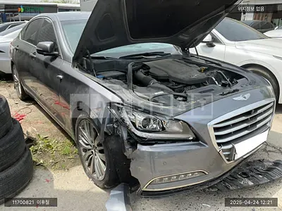 Photo 1 of 13: 2015 Hyundai Genesis, VIN KMHGM41EDGU102196 — Korean insurance auction