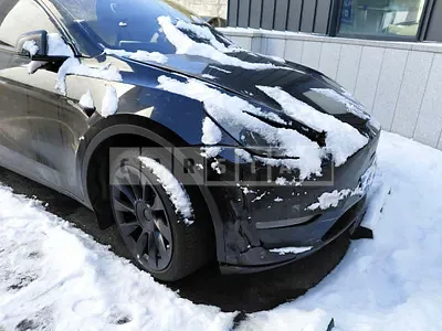 Photo 1 of 37: 2023 Tesla Model Y Long Range, VIN 7SAYGDEEXPF641052 — Korean insurance auction