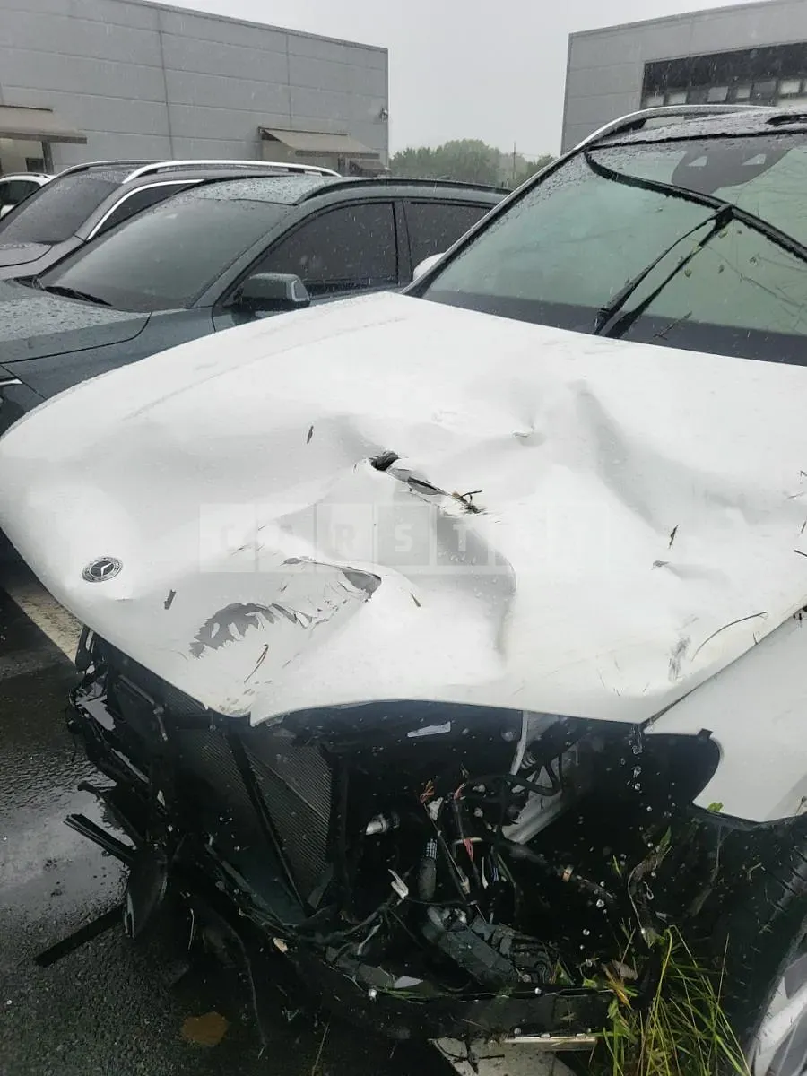 Photo 2 of 5: 2022 Mercedes-Benz GLE300 d 4Matic, VIN W1NFB0KB1NA757244 — Korean insurance auction
