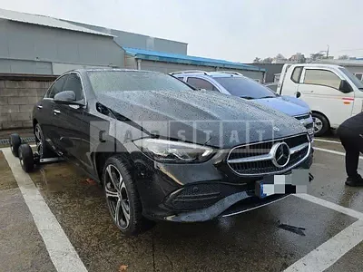 Photo 1 of 21: 2023 Mercedes-Benz C300 4Matic — Korean insurance auction