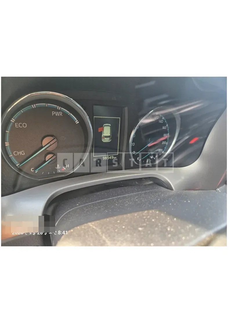 Photo 2 of 17: 2019 Toyota Love 4 Hybrid — Korean insurance auction