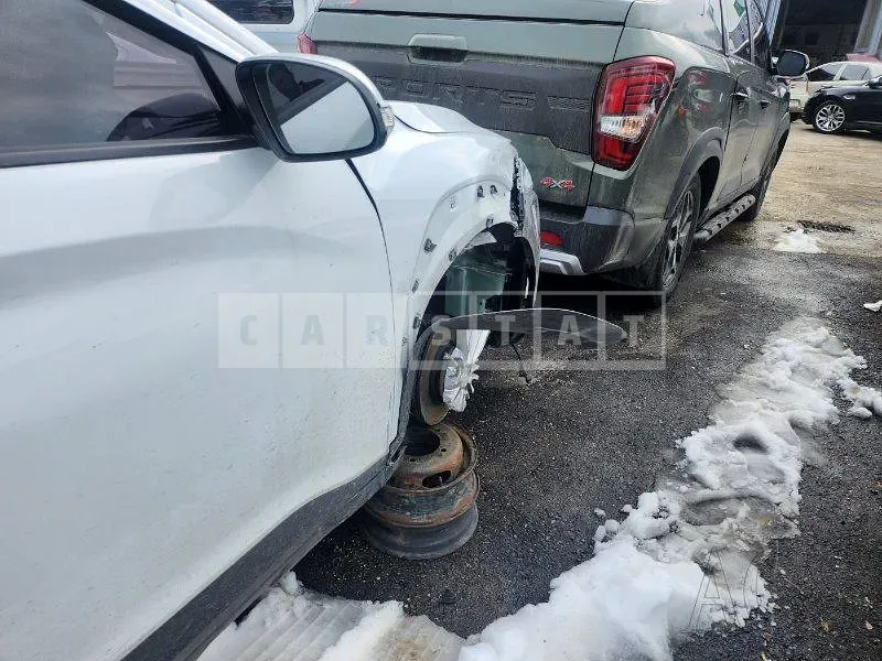 Photo 2 of 15: 2020 Hyundai Kona, VIN KMHK4815GLU486967 — Korean insurance auction