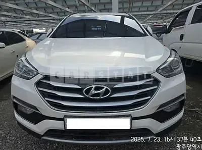 Photo 1 of 19: 2016 Hyundai Santa Fe — Korean insurance auction