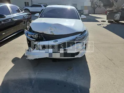 Photo 1 of 12: 2017 Kia K5 2.0(LPG) — Korean insurance auction